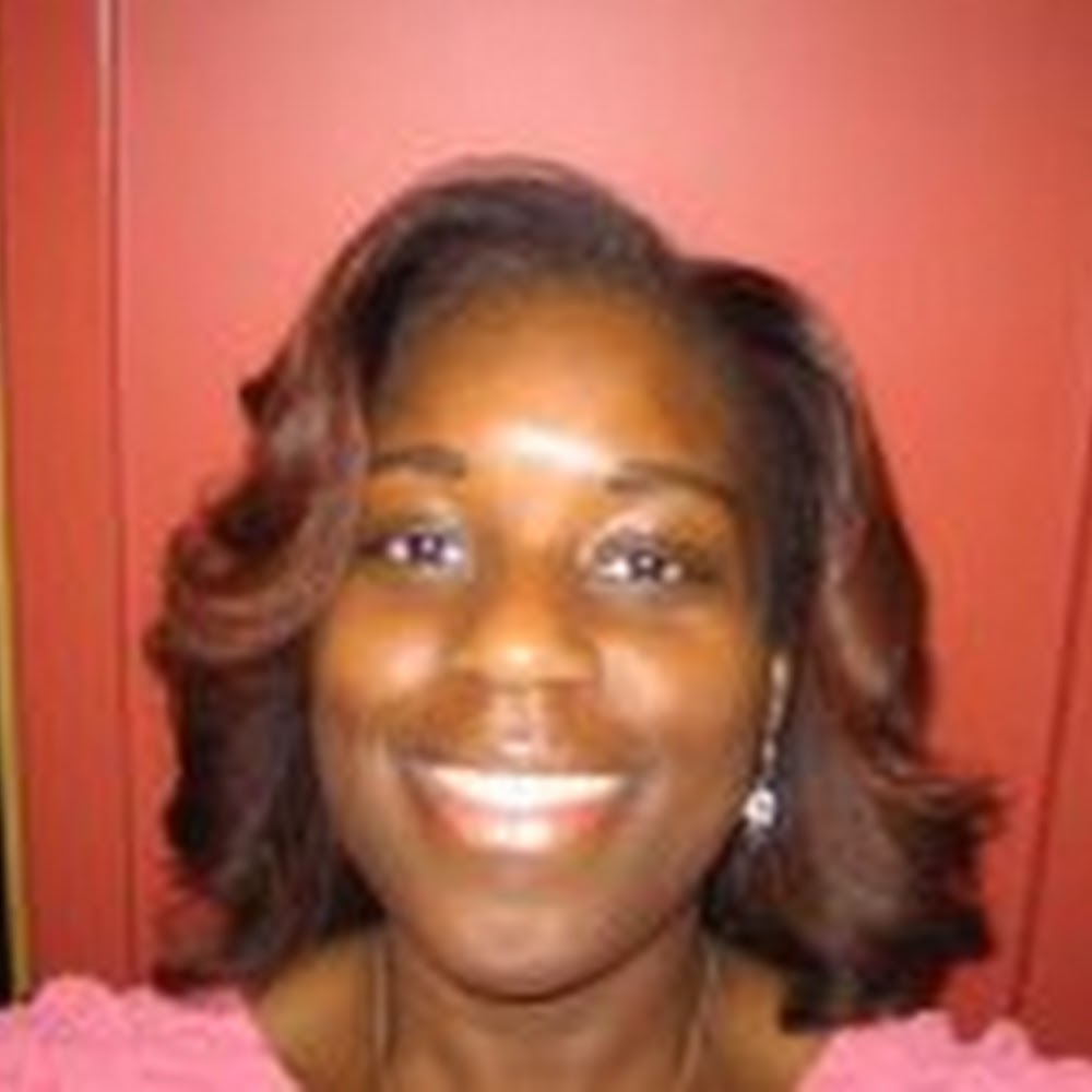 Meet your Posher, Esther